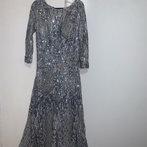 Selling this gorgeous sky blue dress size 18